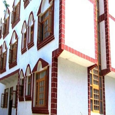 Hotel Grand City Heart Srīnagar Dış mekan fotoğraf