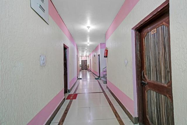Hotel Grand City Heart Srīnagar Dış mekan fotoğraf